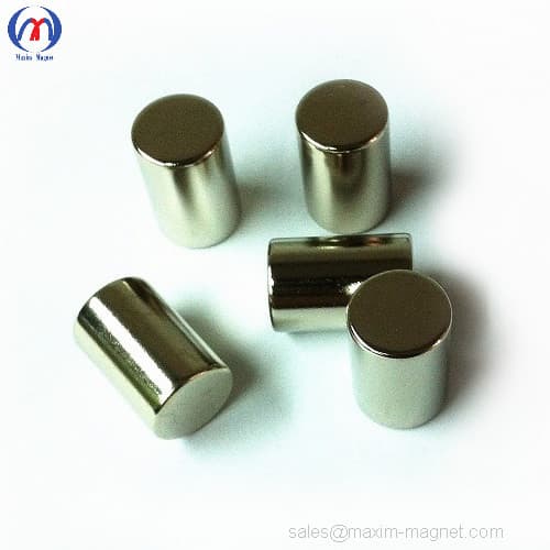 Small Neodymium rod magnets
